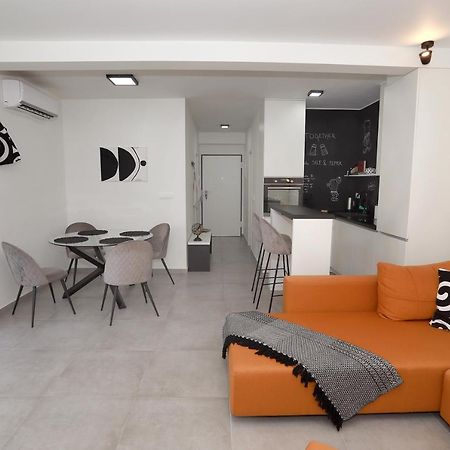 Apartment Turtles Trogir Exterior photo